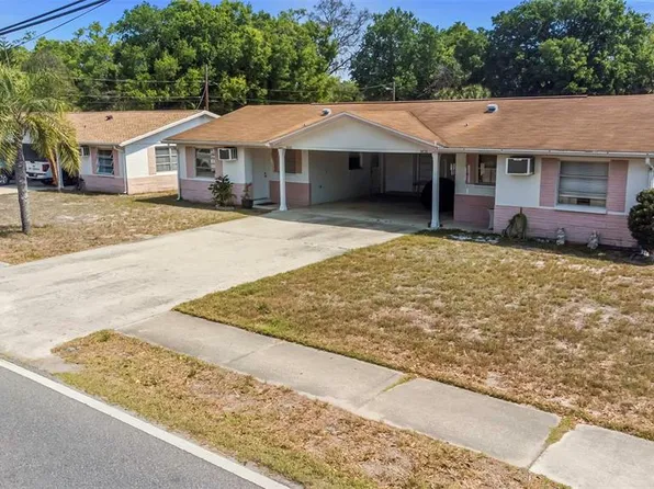 5836-5848 Madison St, New Pt Richey, FL 34652