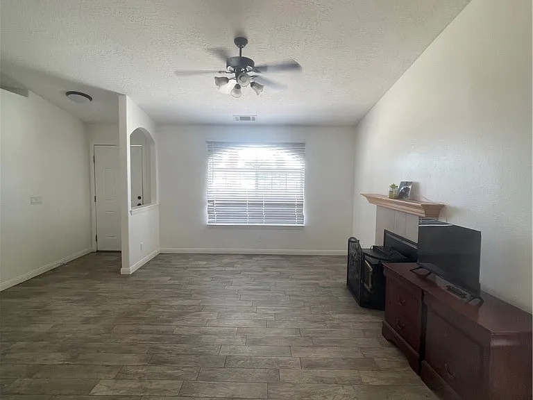 11164 White Rd — Photo 42