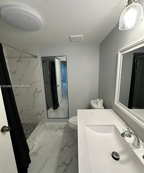 10975 SW 107th St #110 — Photo 12