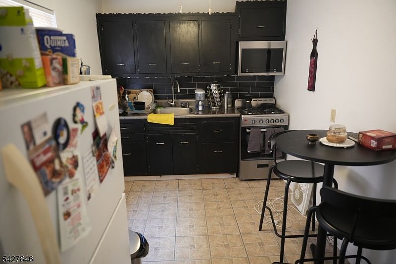 1st image of 59-61 Brighton Avenue #10
