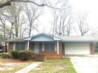 103 Parklane Dr, Dothan, AL 36301