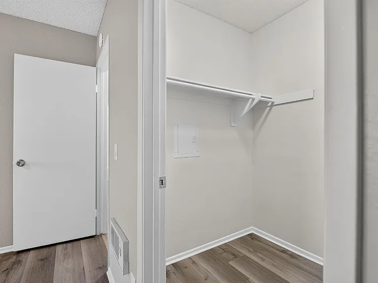 san930 — Photo 35