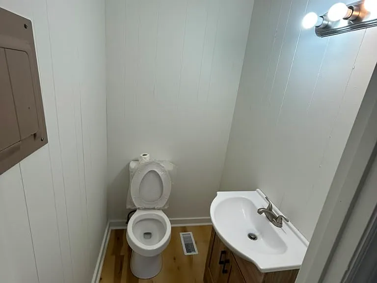 153 Octavia Dr — Photo 9