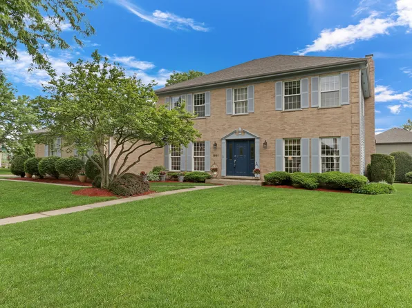 801 Fieldale Ln, Grayslake, IL 60030
