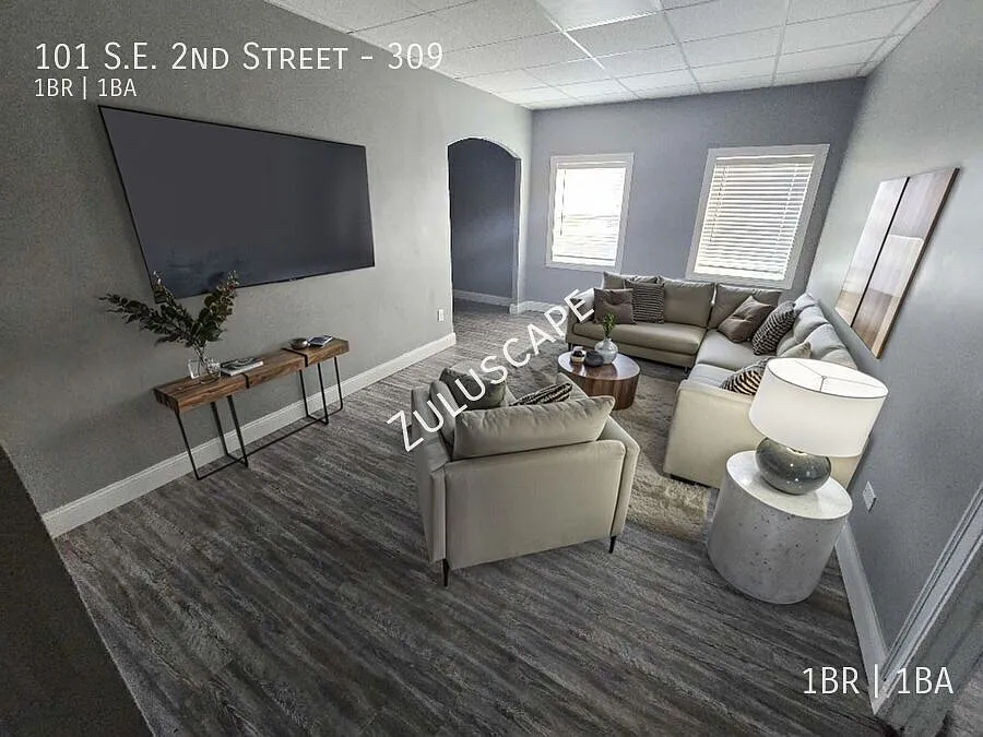 Claremont Luxury Apartment Community — Photo 2