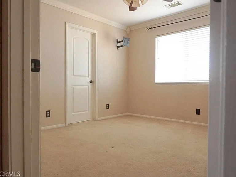 12661 Shorewood Ln — Photo 37