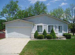 3347 Longview Ave, Rochester Hills, MI 48307