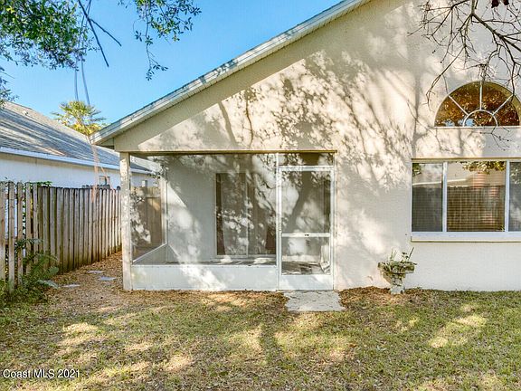 5th image of 4944 Erin Ln