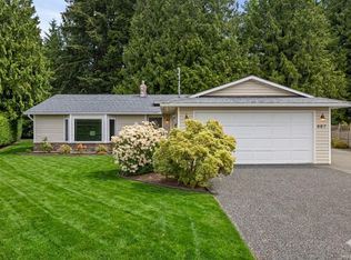 467 Rowan Dr, Qualicum Beach, BC V9K 1K1