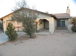 22725 Powhatan Rd, Apple Valley, CA 92308