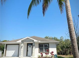 2605 Barrett Ave, Naples, FL 34112