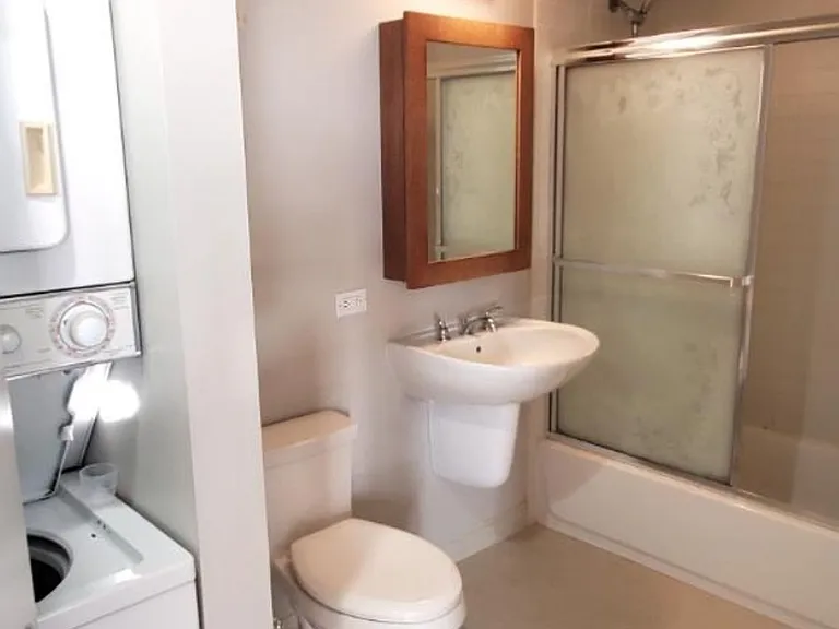 1009 Kapiolani Blvd #2005 — Photo 11