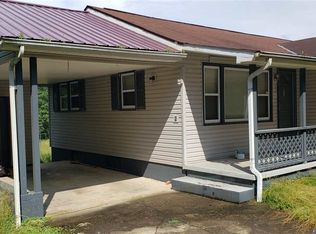 904 Lower Mud River Rd, West Hamlin, WV 25571