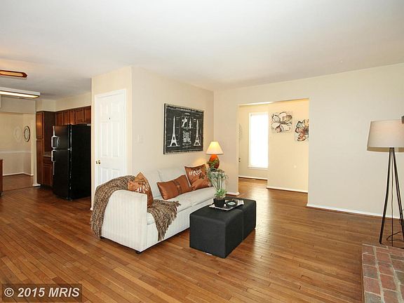 4th image of 6547 Koziara Dr
