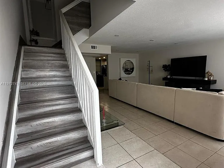 1758 SW 131st Place Cir S — Photo 3