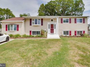 405 Crisfield Rd, Middle River, MD 21220