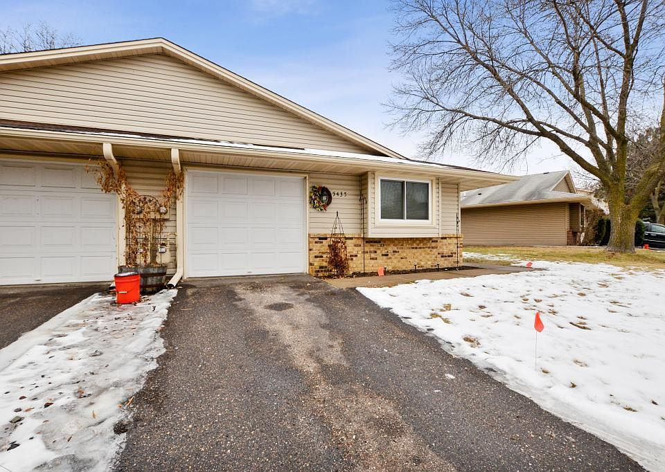 1st image of 5435 72nd Cir N