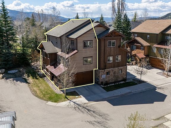 3rd image of 455 Willett Heights Court