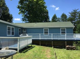 3841 Forest Trail Dr, Sevierville, TN 37876