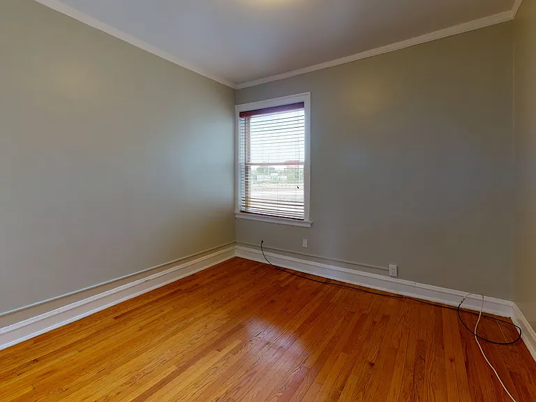 3057 N Troy St #3 — Photo 10