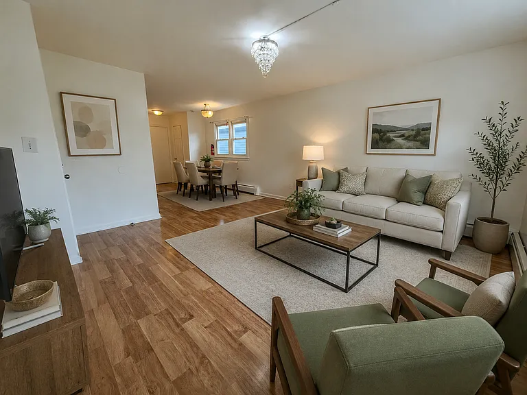 215 Seaview Ave — Photo 3