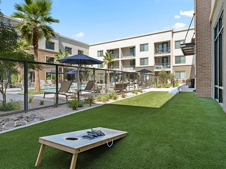 Overture Arcadia 55+ Active Adult Apartment Homes — Photo 17