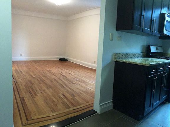 2nd image of 4720 42nd St APT 5B