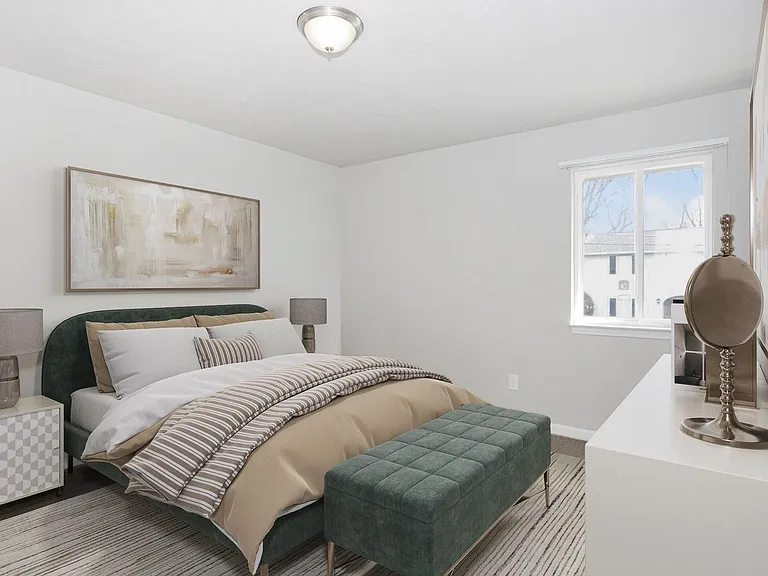 Broadway Townhomes — Photo 14