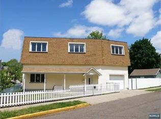 41 Prospect St, Bloomfield, NJ 07003