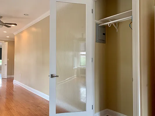 Rented by MySpaceNYC | media 6