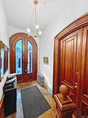 Rented by Douglas Elliman | media 29