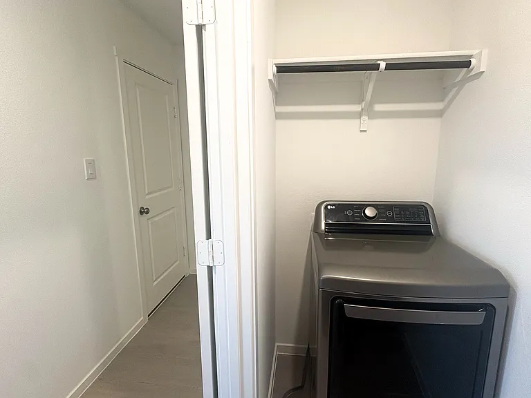 1413 Merlin Bluff St — Photo 21