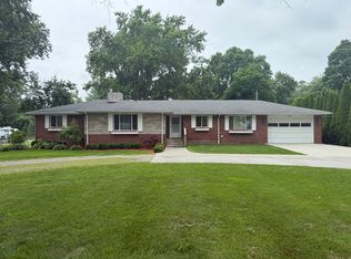 1568 Pug Rd, Saint Clair, MI 48079
