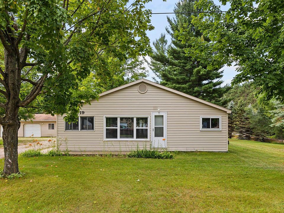 9719 Cedar Run Rd, Traverse City, MI 49684 Zillow