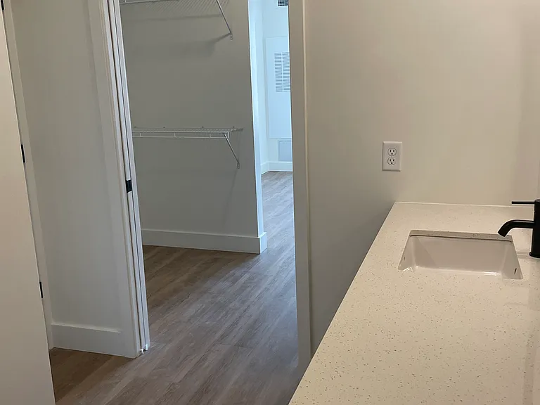 2507 W Colfax Ave #503 — Photo 9