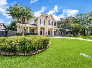 4911 Imperial St, Bellaire, TX 77401