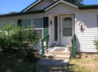 155 W Lincoln St, Huntington, OR 97907