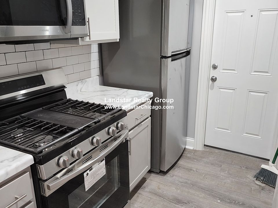 1st image of 1253 W Rosemont Ave #G