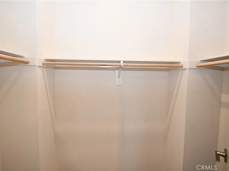 15743 Butterfly Dr — Photo 31