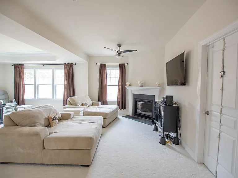 15601 Habitat Ct — Photo 24