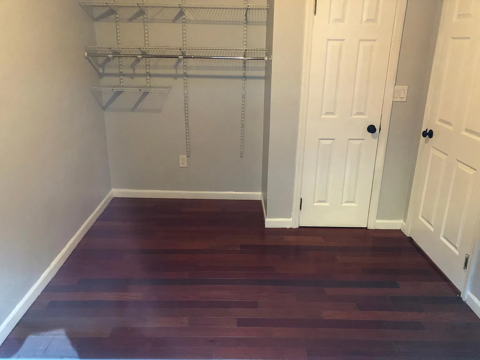 994 McLean Ave — Photo 4