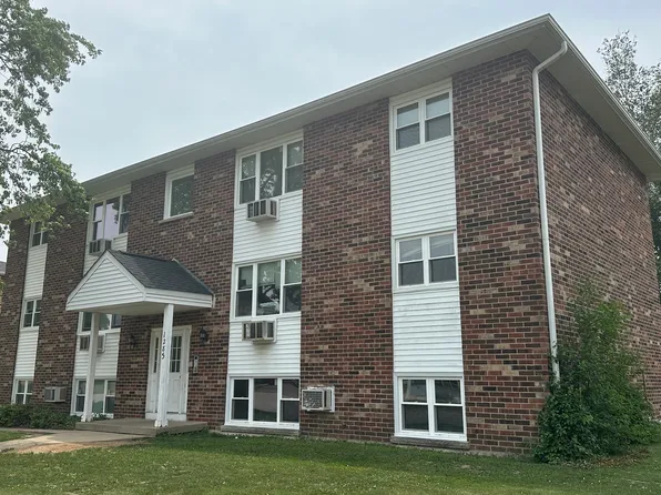 1281 Abbott Dr APT 2E, Elgin, IL 60123