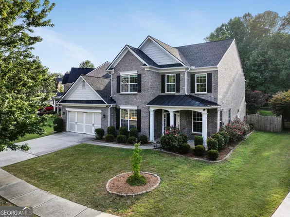 1379 Belmont Hills Dr, Suwanee, GA 30024