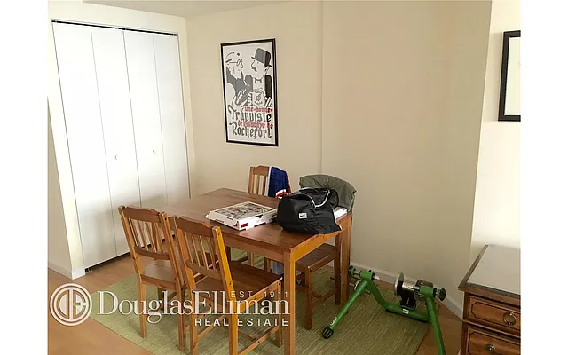 Rented by Douglas Elliman | media 22