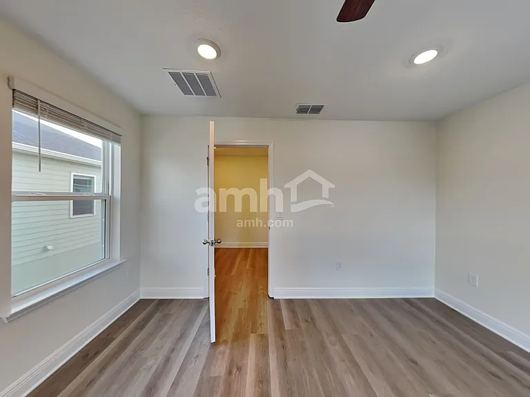5987 Sycamore Place St — Photo 8
