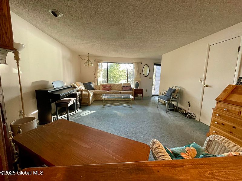 4th image of 16 B Evergreen Road