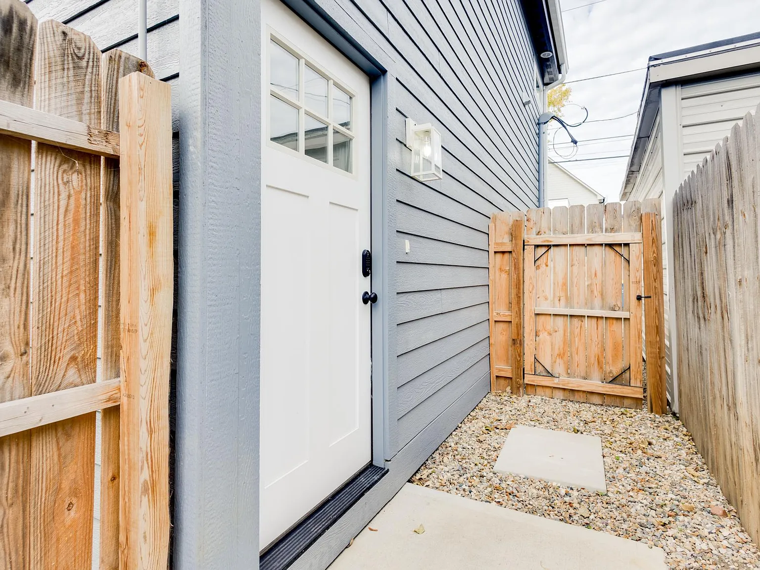 1452 Fletcher Ave — Photo 2