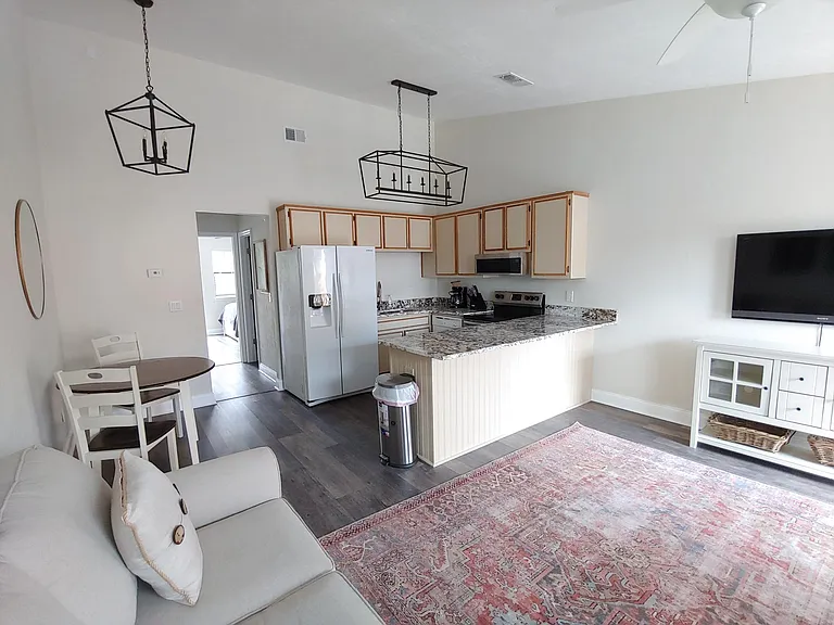 309 Hayden Rd #G — Photo 1