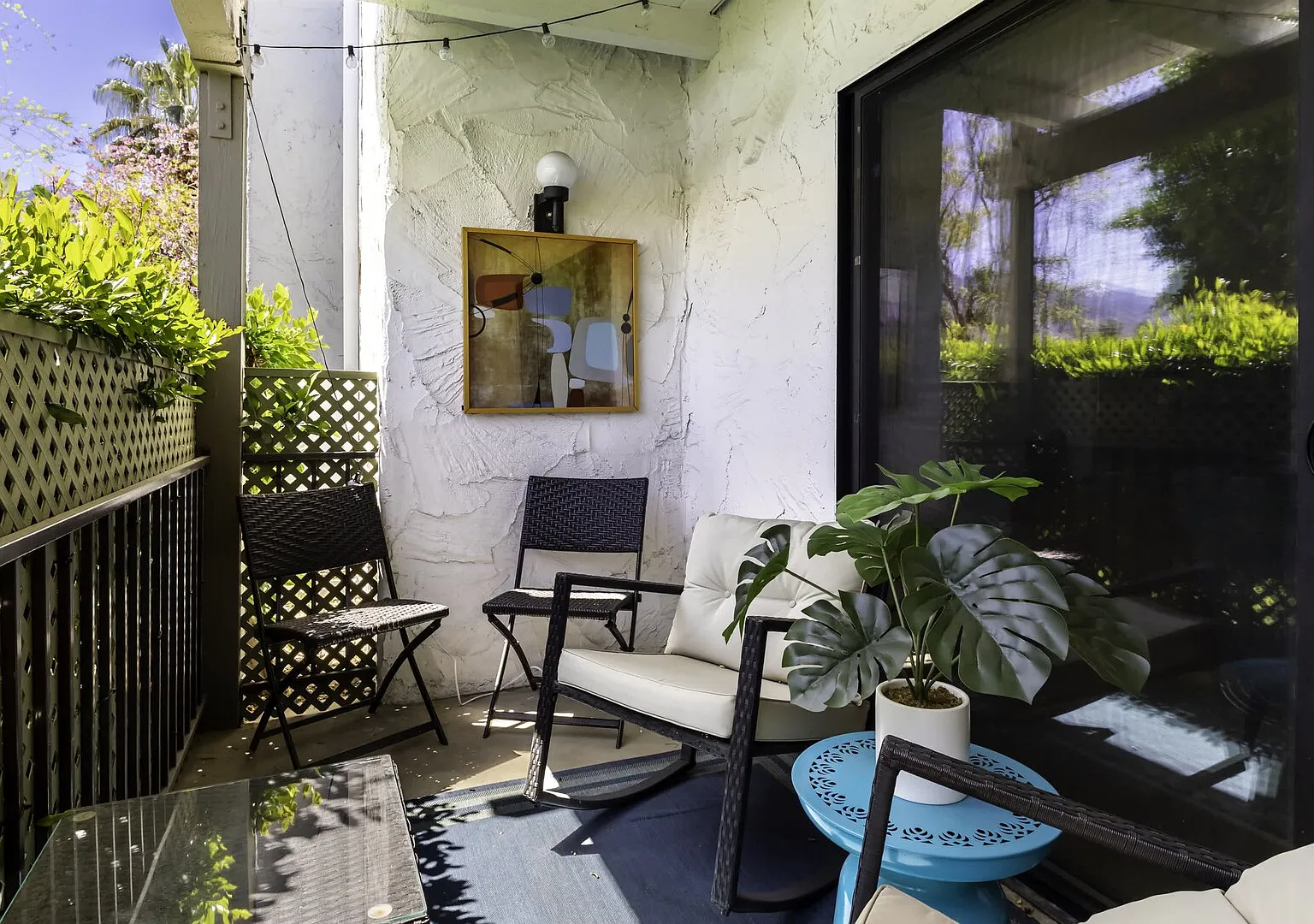 Serene Oasis Condo in Palm Springs — Photo 2