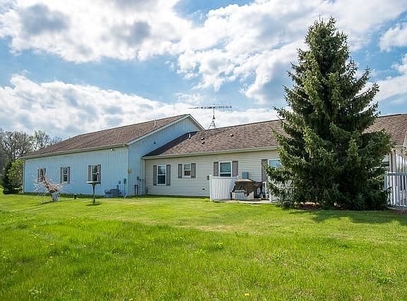 4th image of 8880 Dawson Country Ln